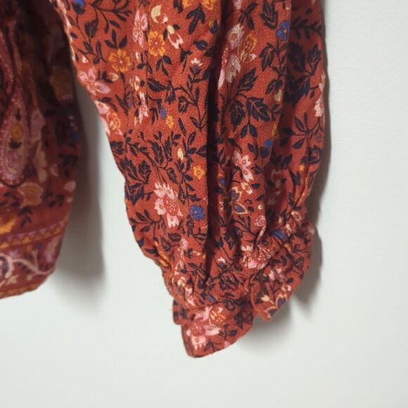 American Eagle Rust Floral Long Sleeve Blouse - Picture 4 of 7